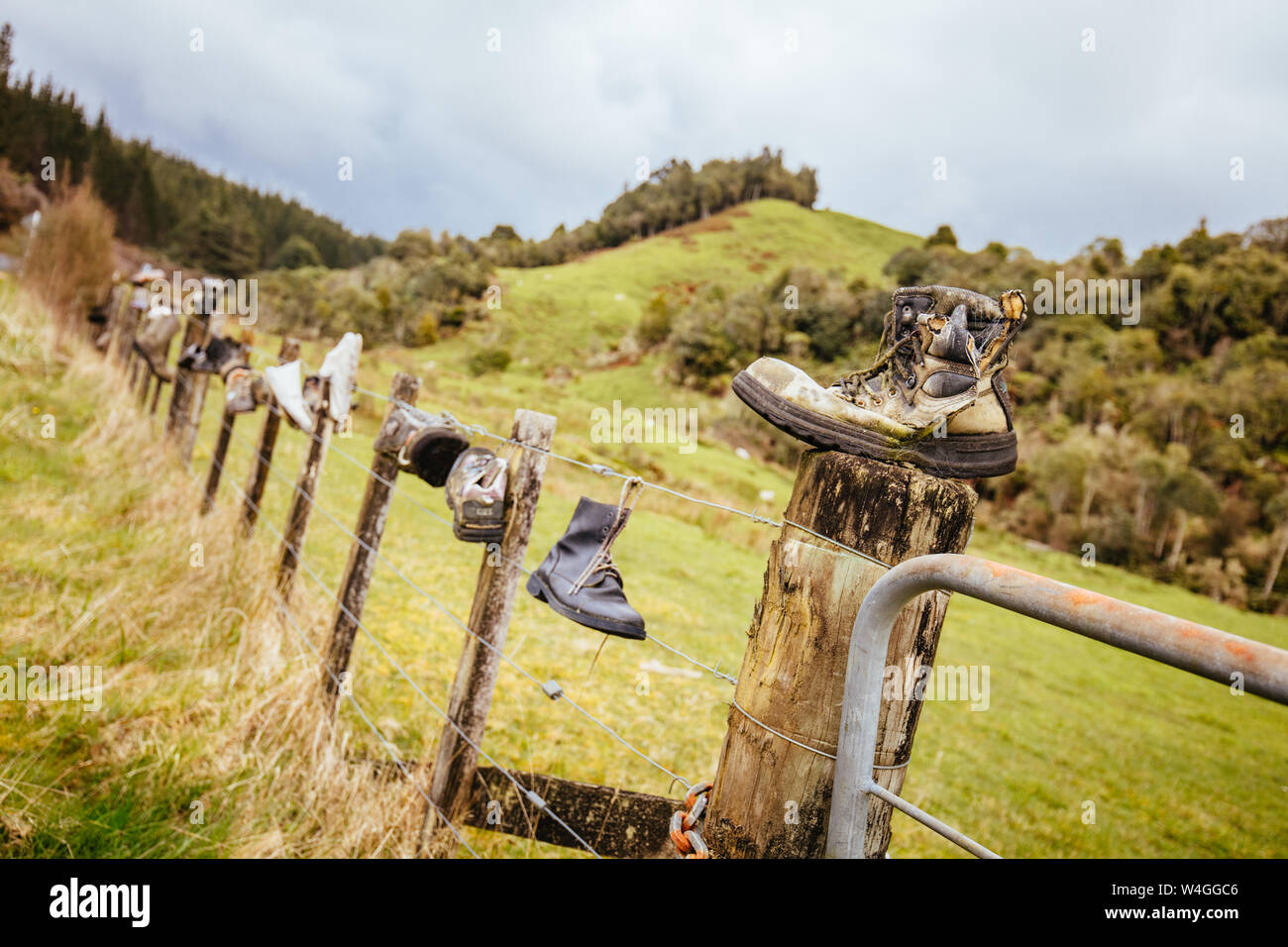Tramping along hires stock photography and images Alamy
