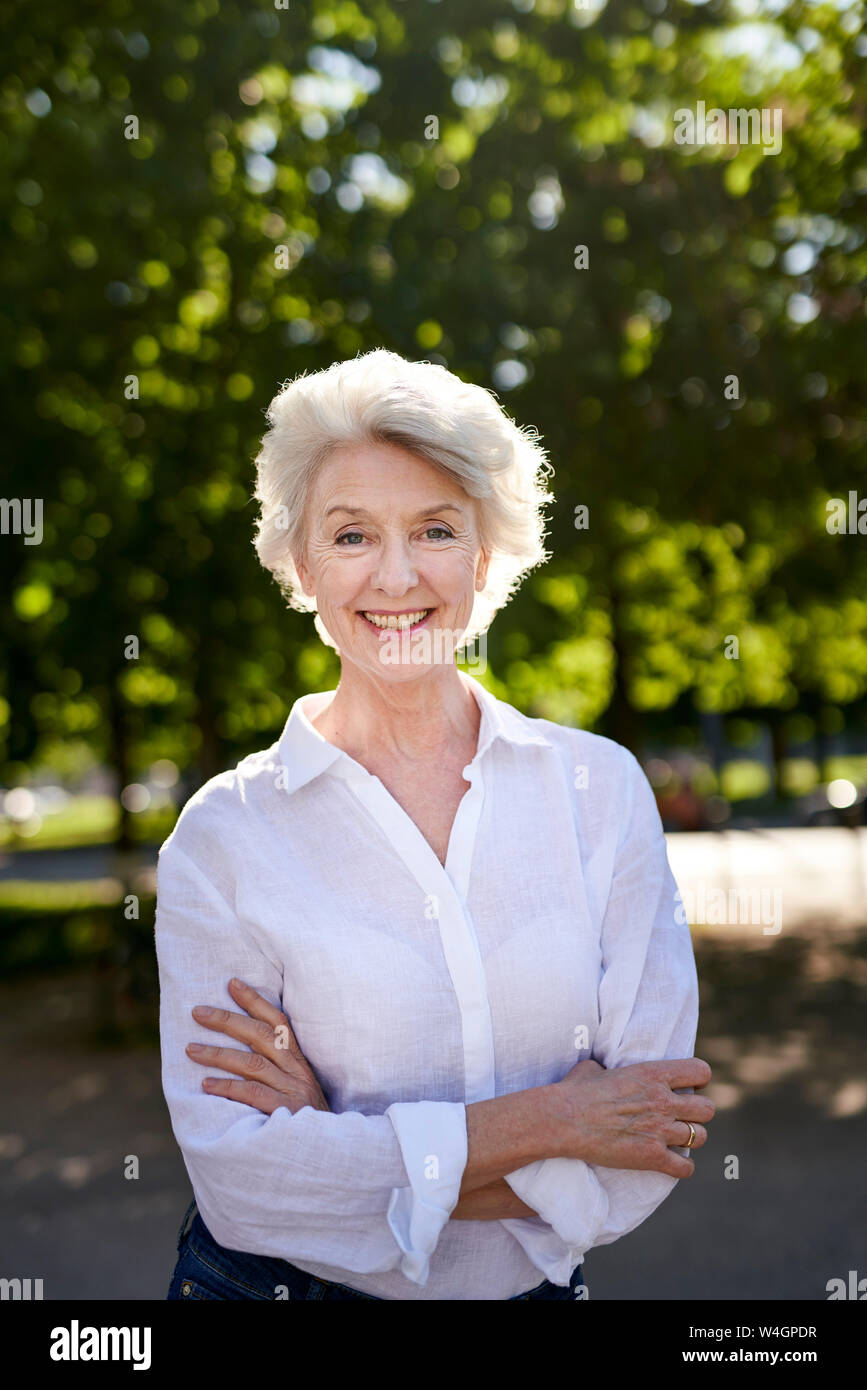 Mature woman outdoors hi-res stock photography and images - Alamy