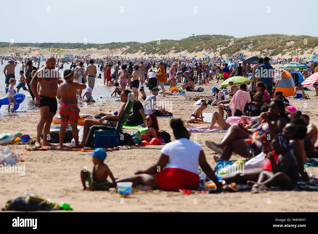 Crowded beach camber sands in hi-res stock photography and images - Alamy
