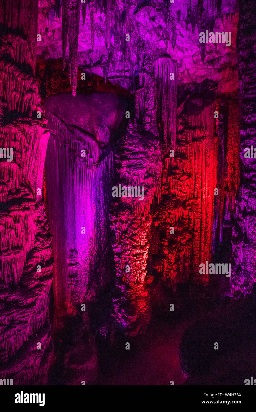 Majorca, Lichtillumination,in der Höhle Cuevas de Arta, die Höhle von Arta, Mallorca, Spanien Stock Photo