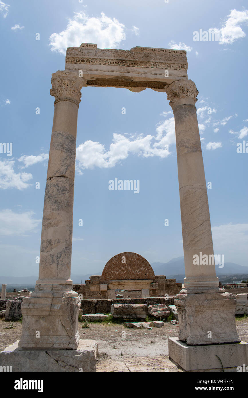 Turkey: view of ruins of Laodicea on the Lycus, ancient city in the Hellenistic regions of Caria and Lydia then Roman Province of Phrygia Pacatiana Stock Photo