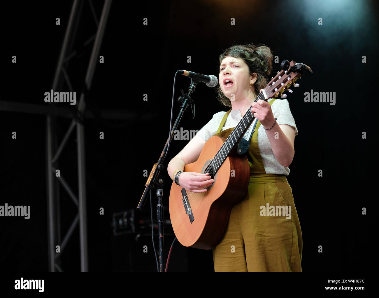 Lisa oneill musician hires stock photography and images Alamy