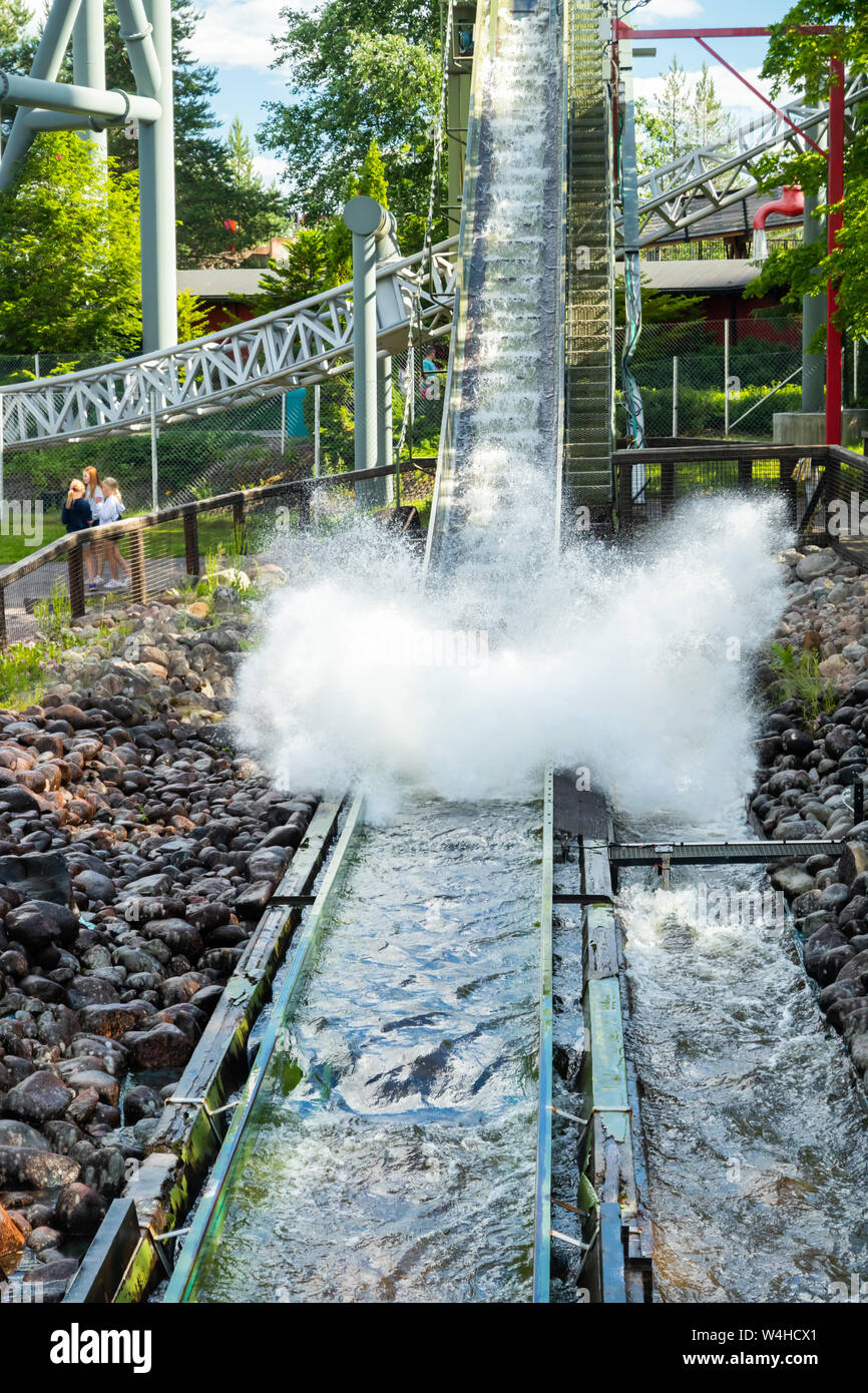 Vertical Drop Thrill Ride High Resolution Stock Photography and Images ...