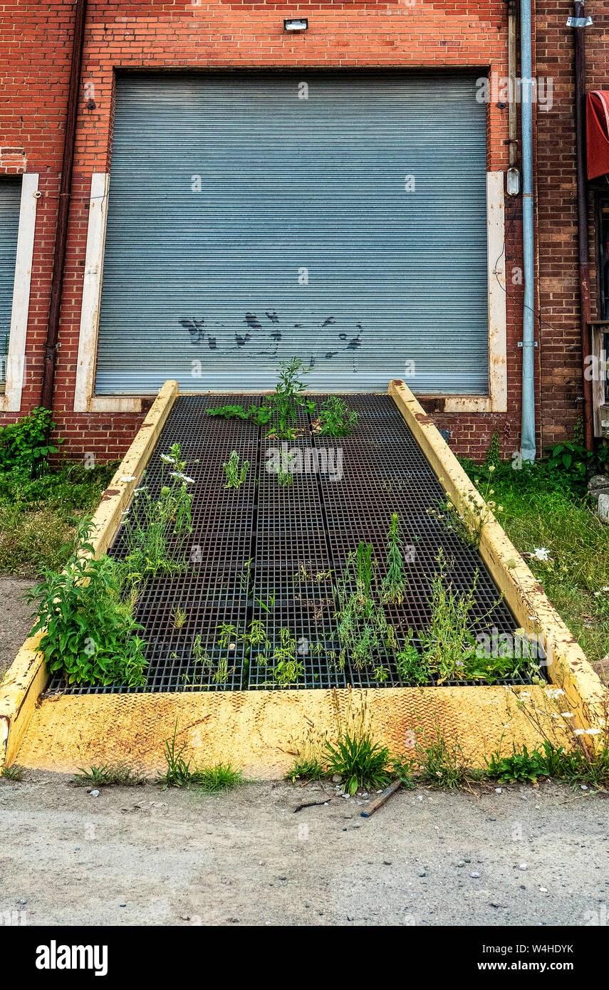 Storage bay hires stock photography and images Alamy