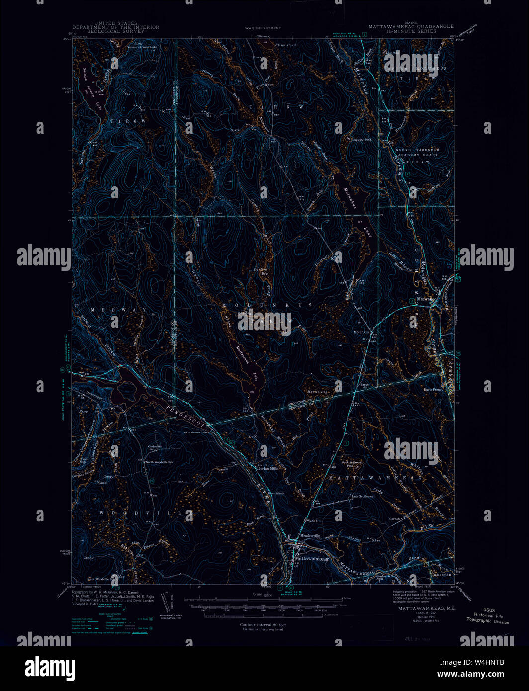 Maine USGS Historical Map Mattawamkeag 460599 1942 62500 Inversion