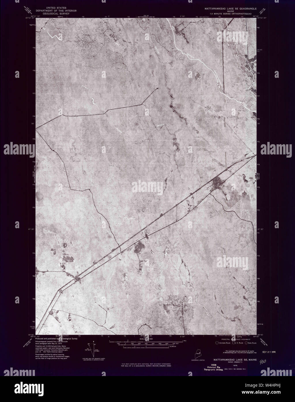 Maine USGS Historical Map Mattawamkeag Lake SE 806895 1975 24000