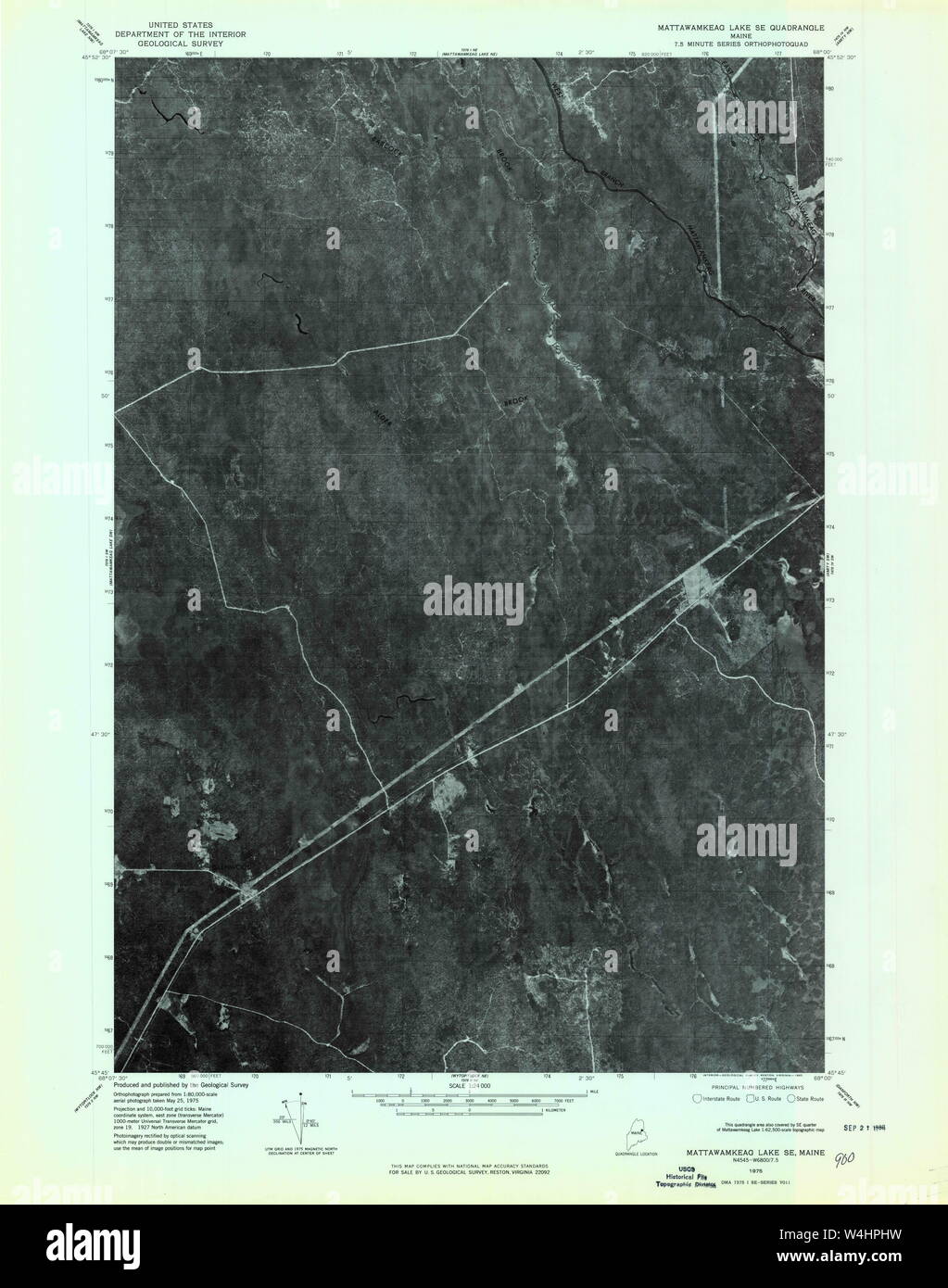 Maine USGS Historical Map Mattawamkeag Lake SE 806895 1975 24000