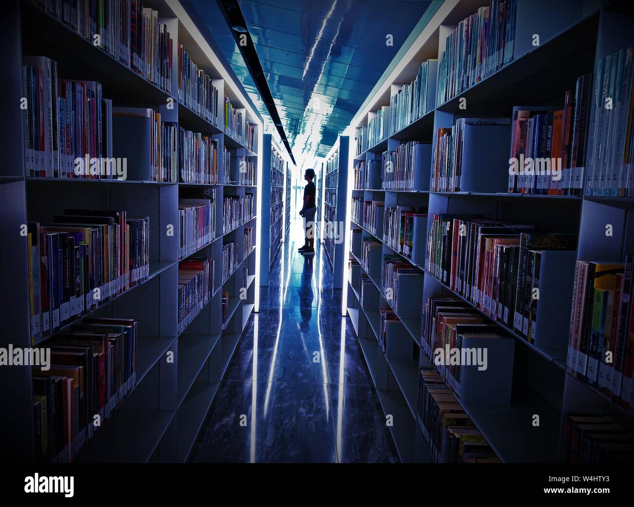 Modern Education System At Qatar National Library And Qatar Foundation Mosque In Doha Qatar Stock Photo Alamy