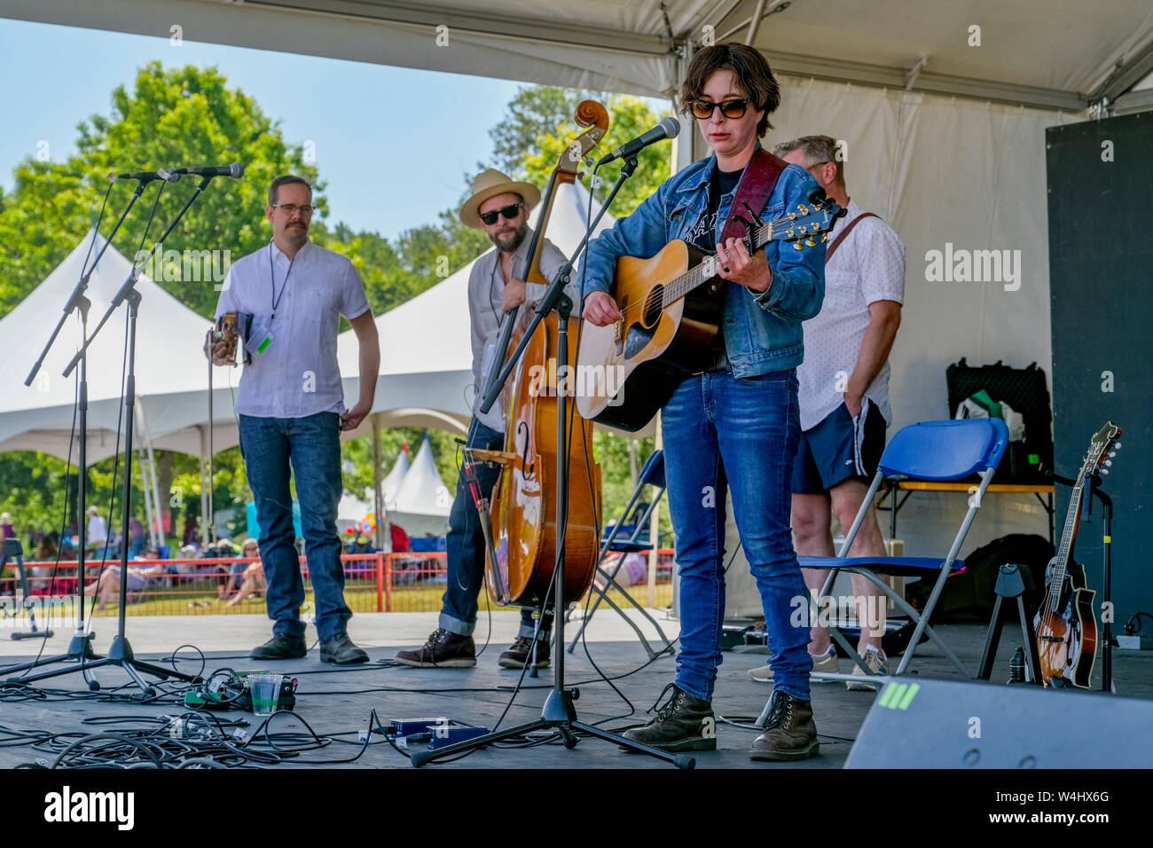 Bobby Dove, Vancouver Folk Music Festival, Vancouver, British Columbia, Canada Stock Photo