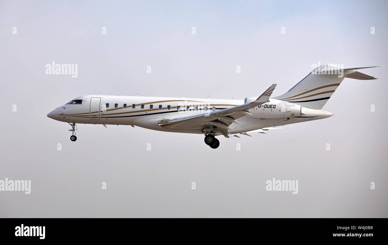 Bombardier Global 6000 arriving at the 2019 Royal International Air Tattoo Stock Photo