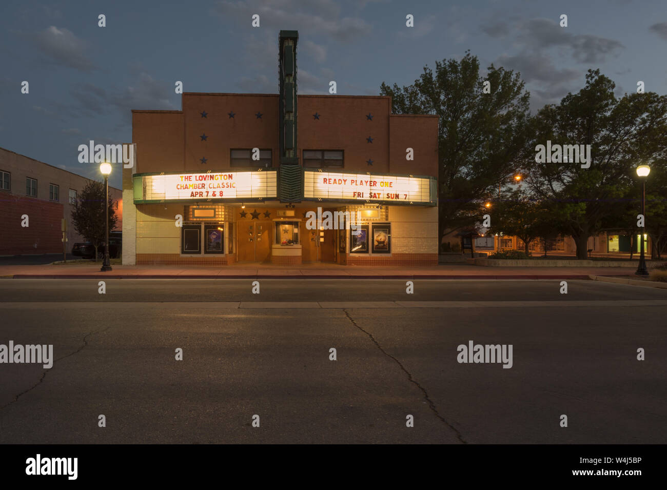 Cinema ticket window hires stock photography and images Alamy
