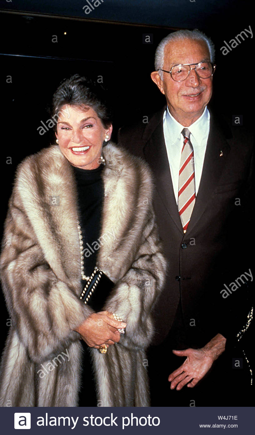 Leona Helmsley Stock Photos & Leona Helmsley Stock Images Alamy