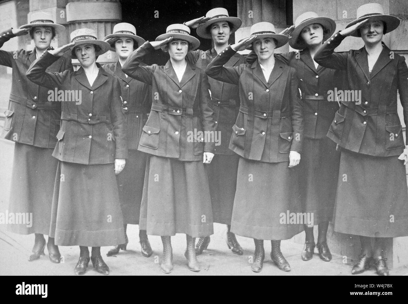 San Francisco Yeomen Attached to the Naval Reserve 1918 Stock Photo