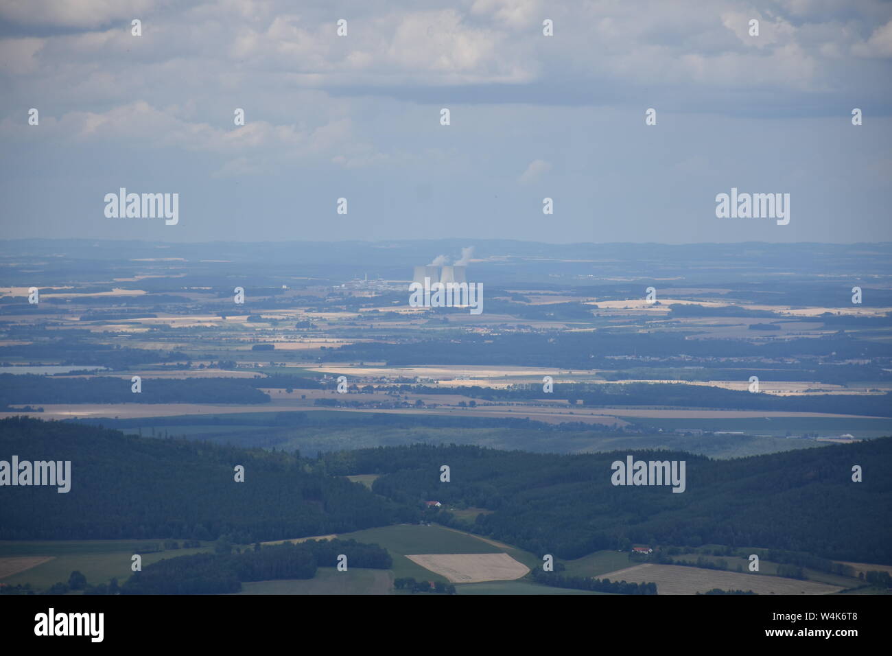 Böhmen, Südböhmen, Klet, Tschechien, Budweis, Krumau, Český Krumlov, České Budějovice, Jihočeský kraj, Krasetin, Dorf, Stadt, Landwirtschaft, Feld, Ac Stock Photo