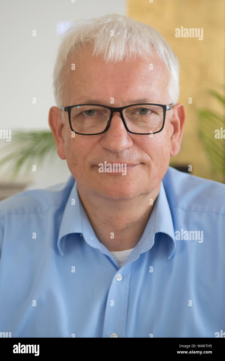 Berlin, Germany. 24th July, 2019. Jürgen Resch, Deutsche Umwelthilfe, at a press conference of Deutsche Umwelthilfe, at which road exhaust gas measurements on trucks and manipulations of exhaust systems are presented. Credit: Jörg Carstensen/dpa/Alamy Live News Stock Photo