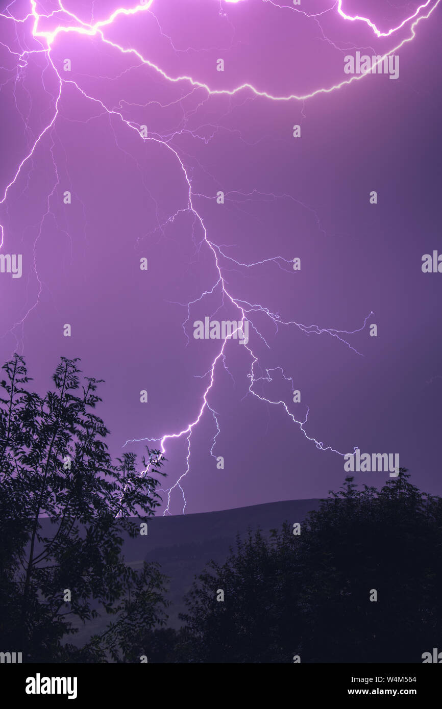 Fork lightning hires stock photography and images Alamy