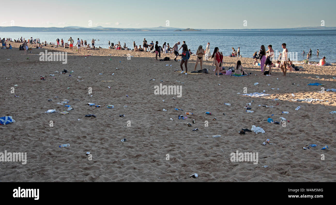Portobello Beach, evening, discarded rubbish Edinburgh, Scotland, UK Stock Photo