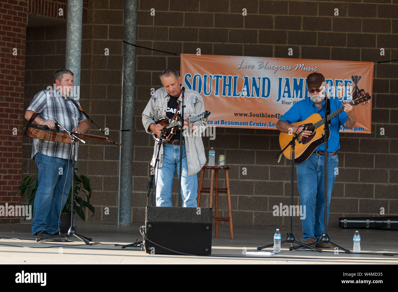 Custom Made Bluegrass singing at the Southland  Jamboree in Lexington Kentucky Stock Photo