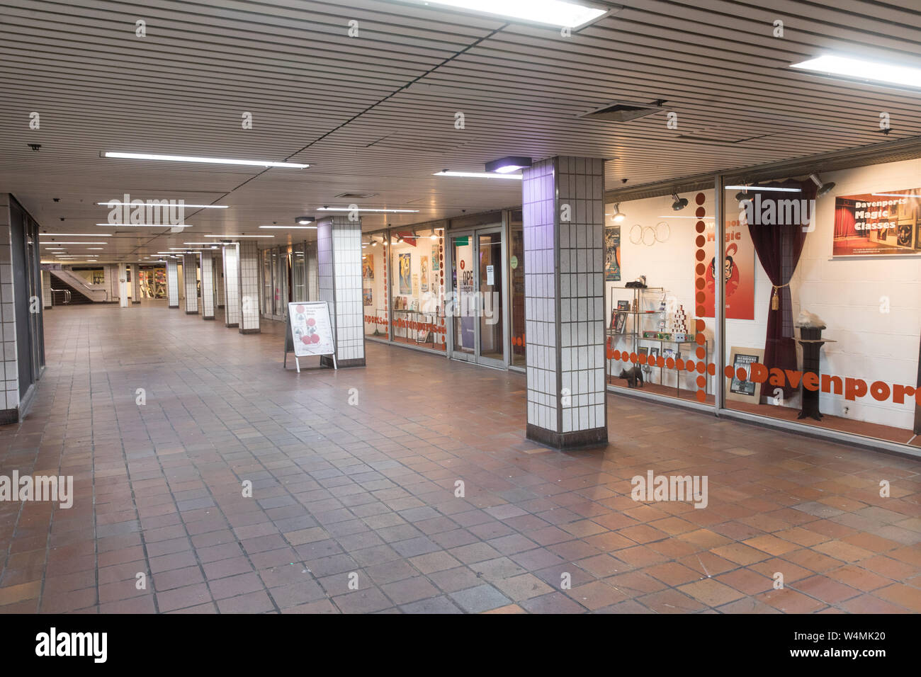 Charing cross underground station hires stock photography and images