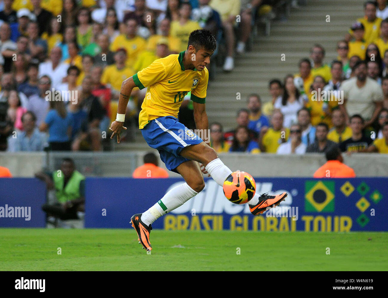 Neymar Jr Neymar Hi res Stock Photography And Images Alamy Neymar Jr Neymar Hi res Stock Photography And Images Alamy