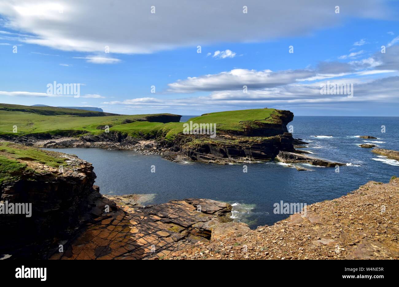 The Brough Of Bigging on the west coast of Orkney Mainland. Stock Photo