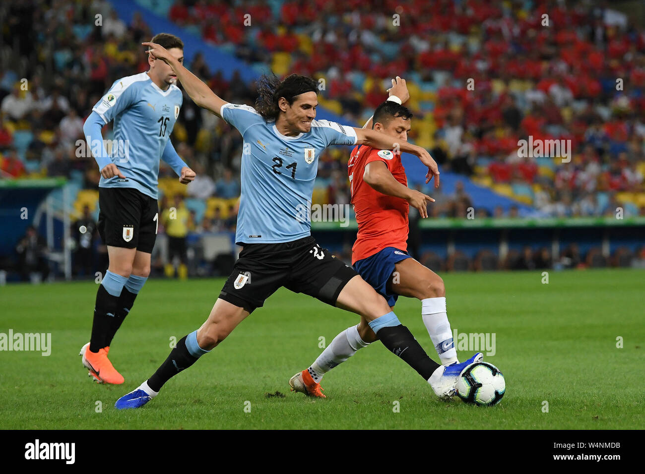 Uruguayan soccer player Cavani, during the Chile vs Uruguay game for the Copa América 2019 at the Maracanã stadium. Stock Photo