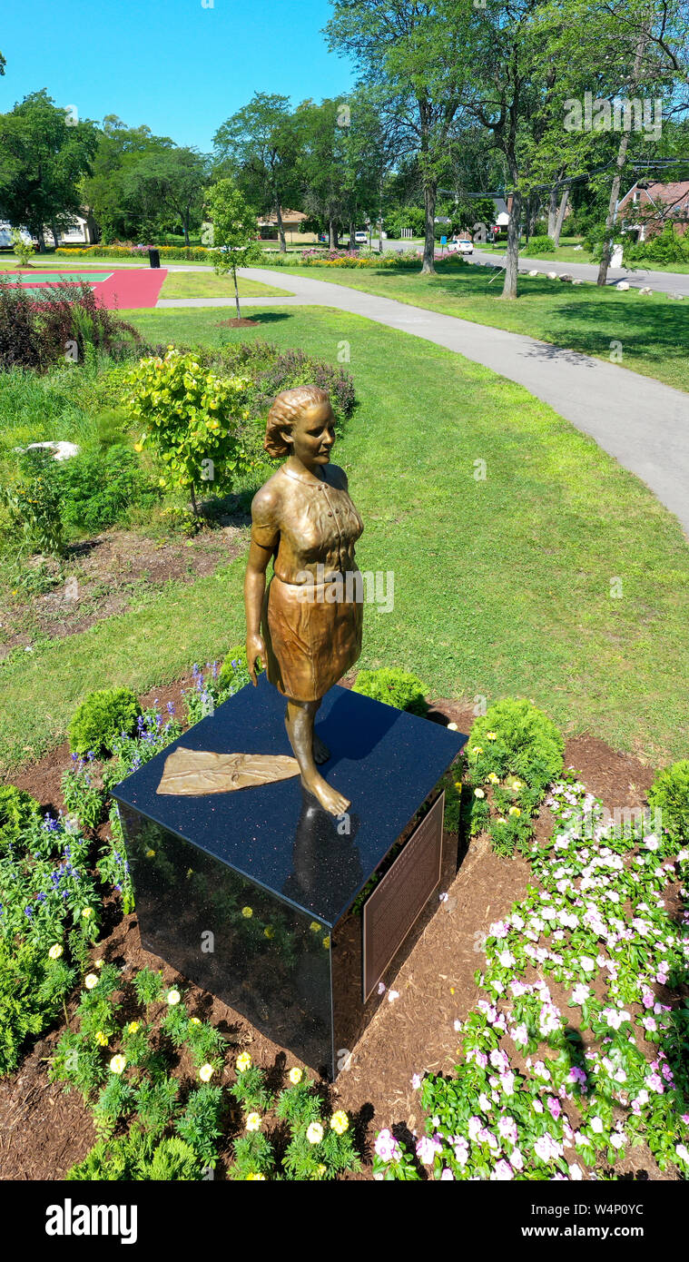 Detroit, Michigan - A statue of Viola Liuzzo, a civil rights martyr, by sculptor Austen Brantley. Liuzzo traveled from her Detroit home in 1965 to joi Stock Photo