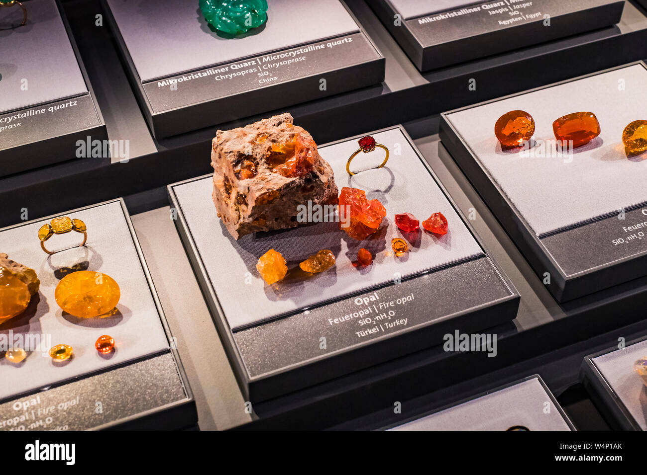 3 SEPTEMBER 2018, VIENNA, AUSTRIA: Exposition of precious and ...