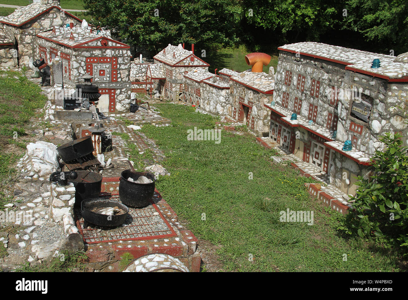 ShangriLa Stone Village in Prospect Hill, NC, USA Stock Photo Alamy