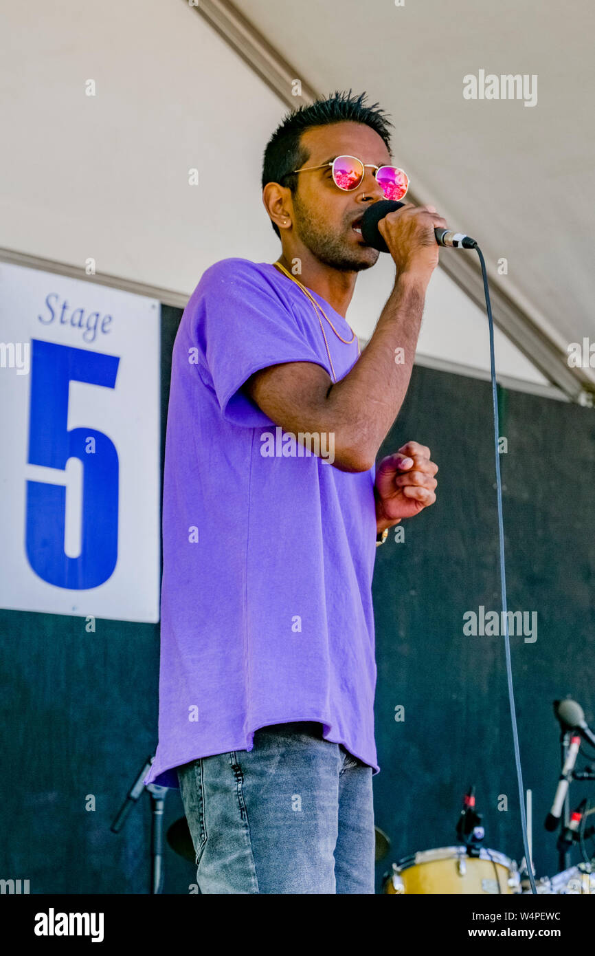 Shamik bilgi vancouver folk music festival hi-res stock photography and ...