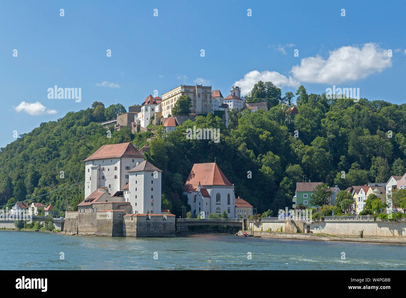 Veste Niederhaus (Lower Fortress) and Veste Oberhaus (upper fortress) at  the junction of Ilz and Danube, Passau, Lower Bavaria, Bavaria, Germany  Stock Photo - Alamy