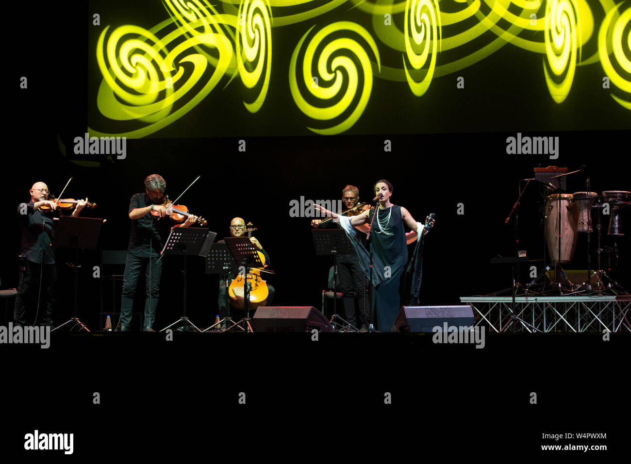 Naples, Italy. 23rd July, 2019. Solis String Quartet sul palco dell'Arena Flegrea Napoli. Known in Israel with her baptismal name Achinoam Nini, Noa is Israel's leading international recording artist and artist. Born in Tel Aviv in 1969, Noa lived in New York from the age of 2 until she returned to Israel at the age of 17. His family is originally from Yemen. After Credit: Massimo Solimene/Pacific Press/Alamy Live News Stock Photo