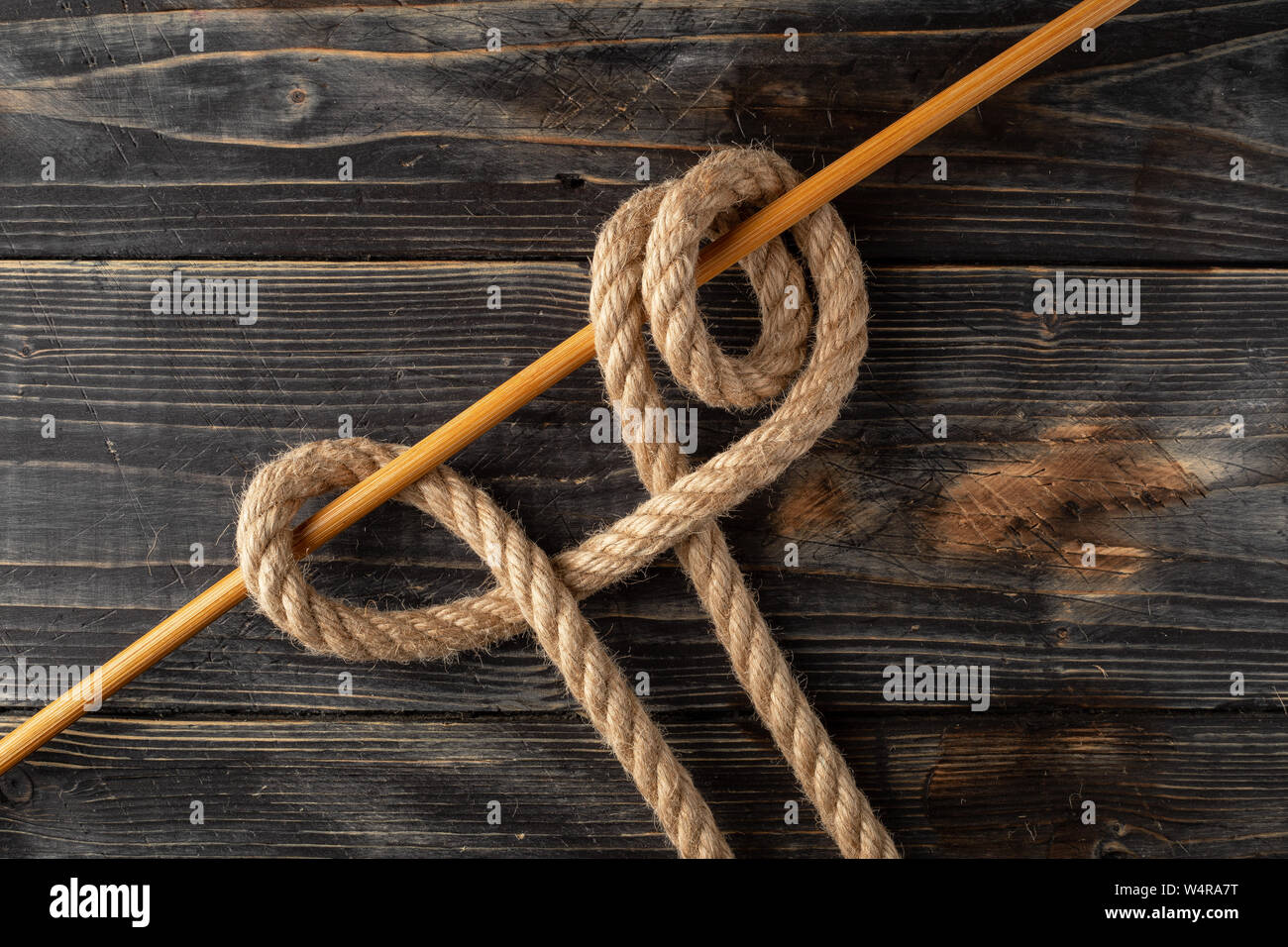 Rolling Hitch Knot. Rope node Stock Photo Alamy