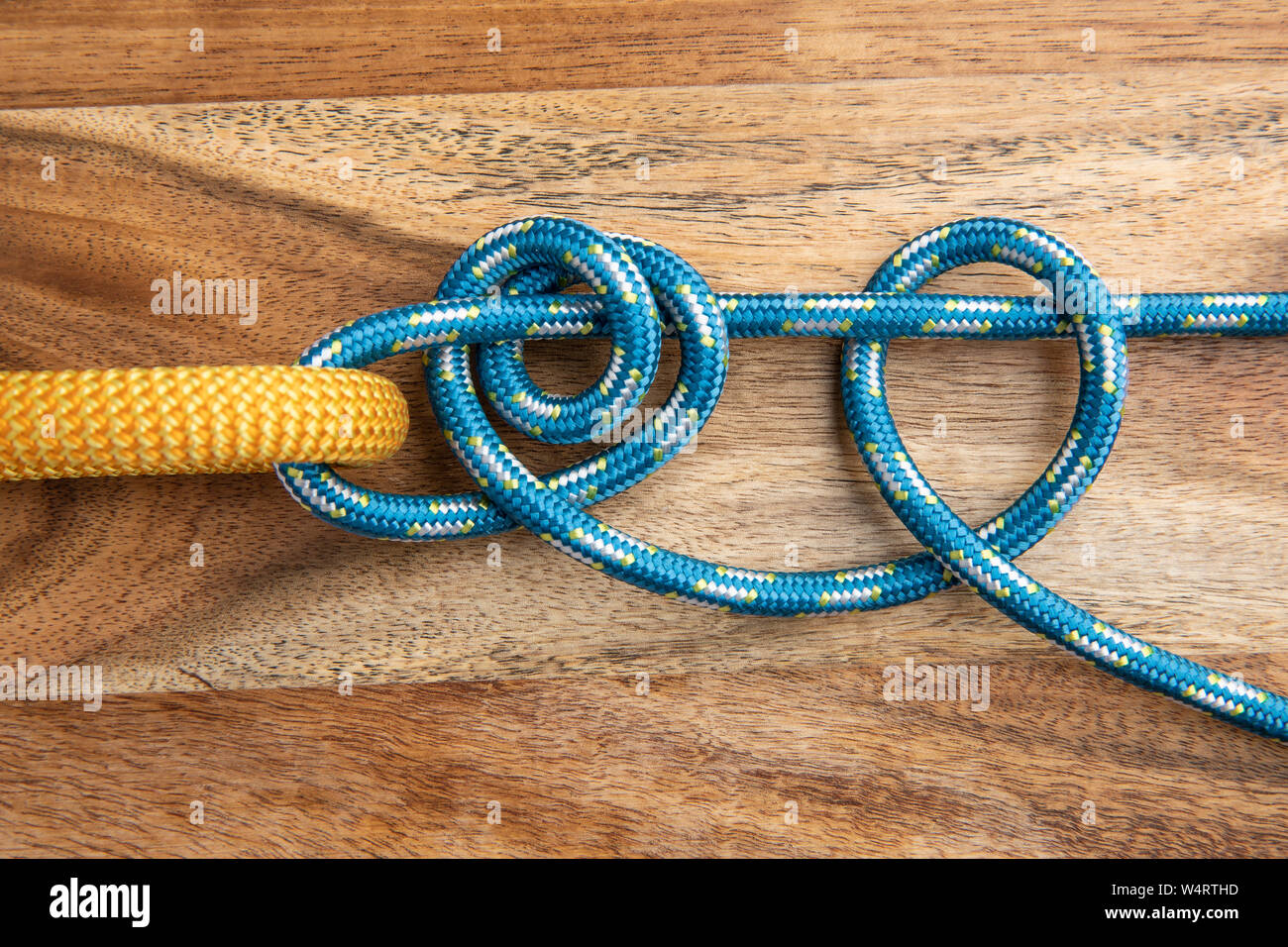 Decorative rope knots hi-res stock photography and images - Alamy
