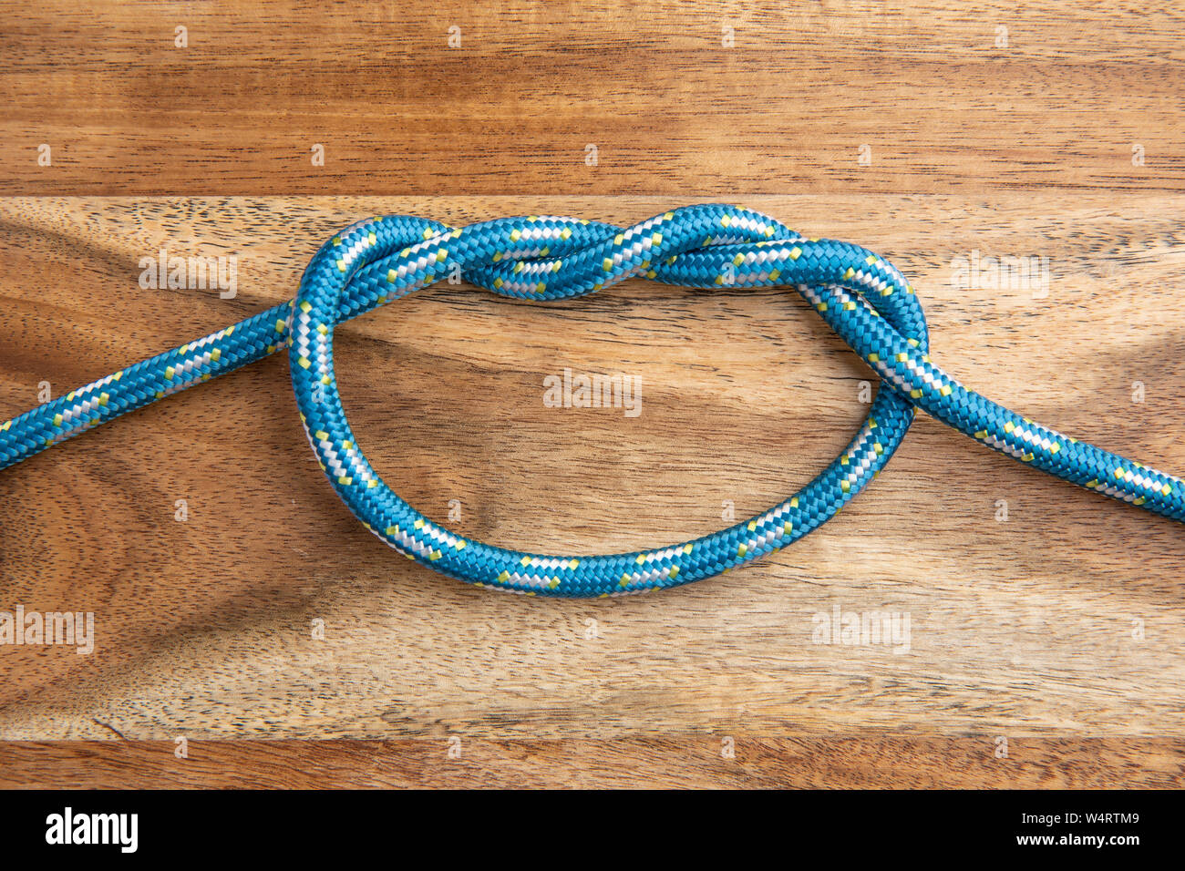 Overhand knot hires stock photography and images Alamy
