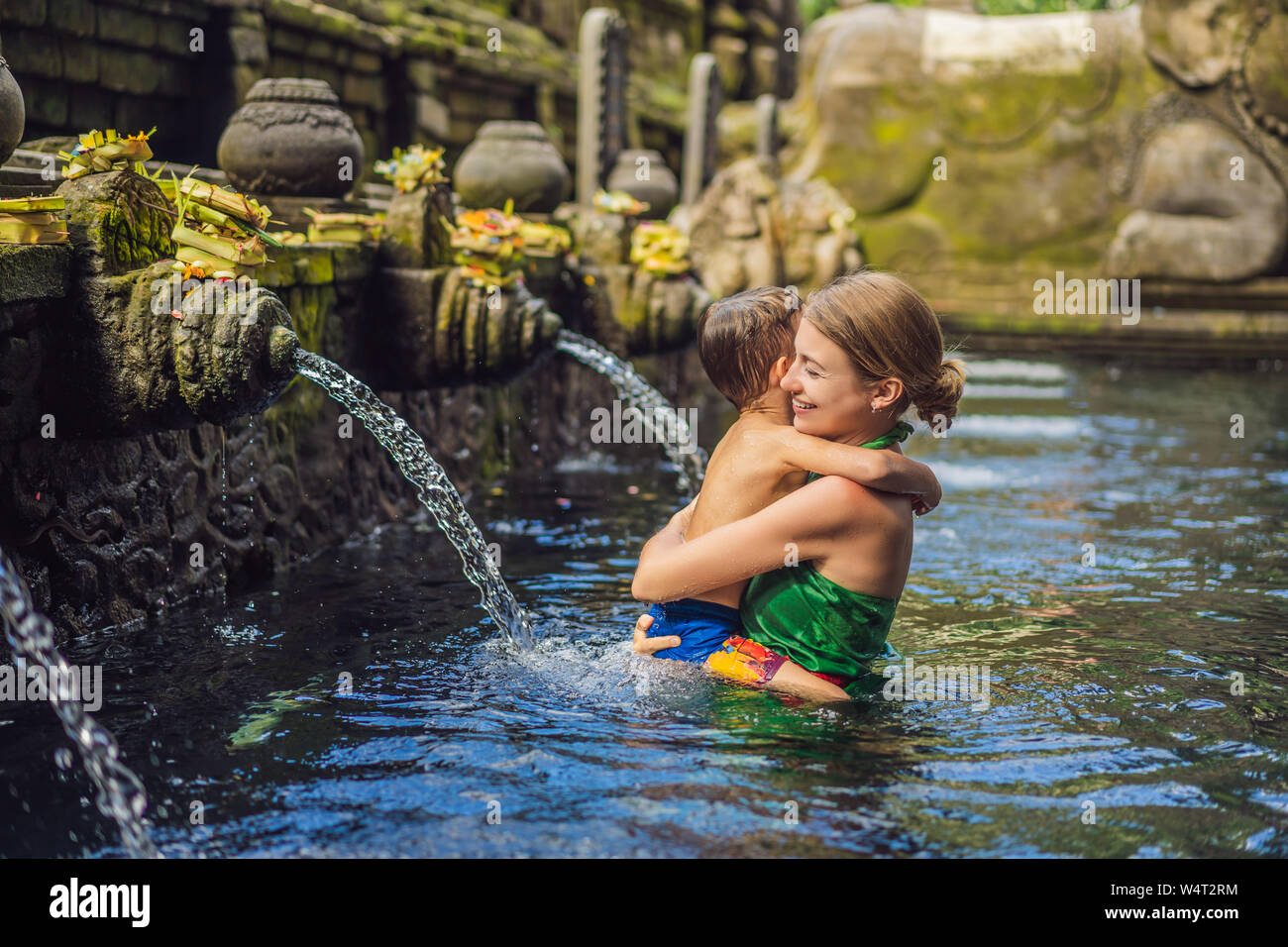 mom and son bathing porn