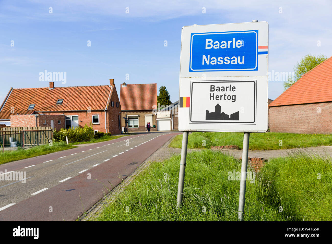 Baarle-Hertog or Baerle-Duc, a Belgian-Dutch village, is a border feature and an administrative curiosity. Part of the Belgian village is enclosed in Stock Photo