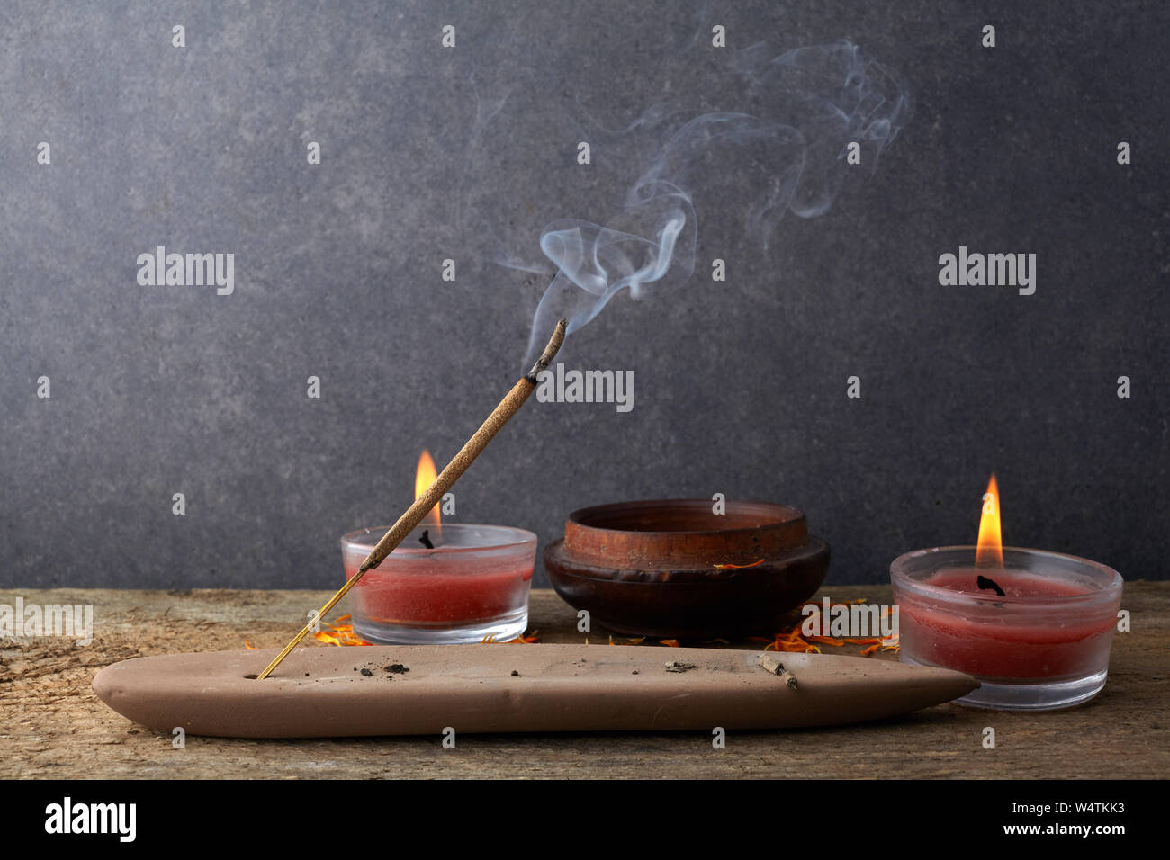 Smoke of incense burning hi-res stock photography and images - Alamy