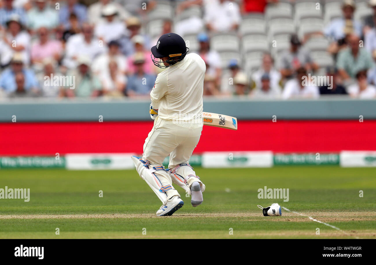 England's Jason Roy's shoe comes off after playing a shot during day two of the Specsavers Test Series match at Lord's, London. Stock Photo