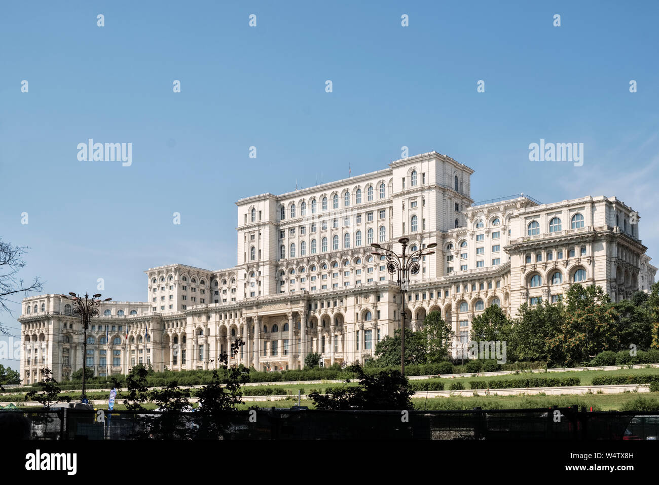 The Palace of the Parliament, Bucharest, Romania, the world's 2nd largest building, designed in 1984 for the Communist dictator Nicolae Ceaușescu Stock Photo