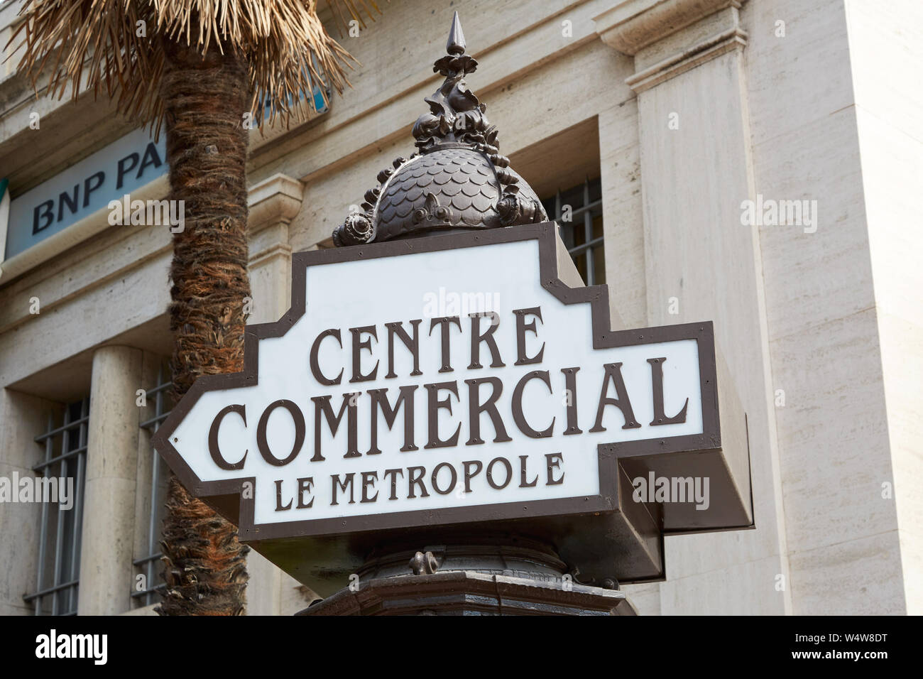MONTE CARLO, MONACO - AUGUST 20, 2016: Le Metropole, luxury shopping center ancient sign in Monte Carlo, Monaco. Stock Photo