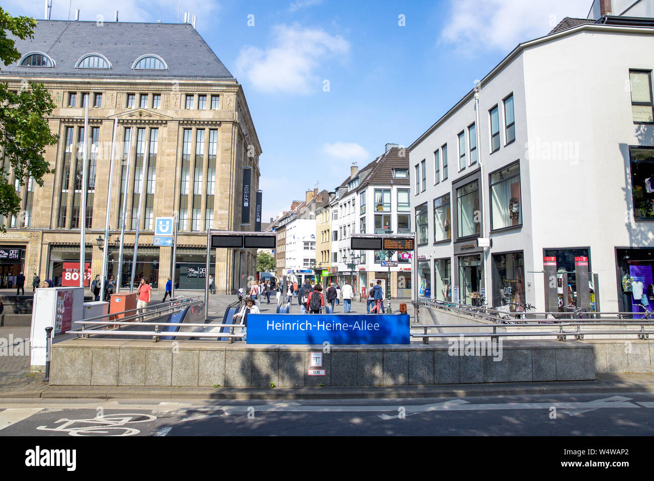 Heinrich-Heine-Allee in Dusseldorf - Germany Stock Photo - Alamy