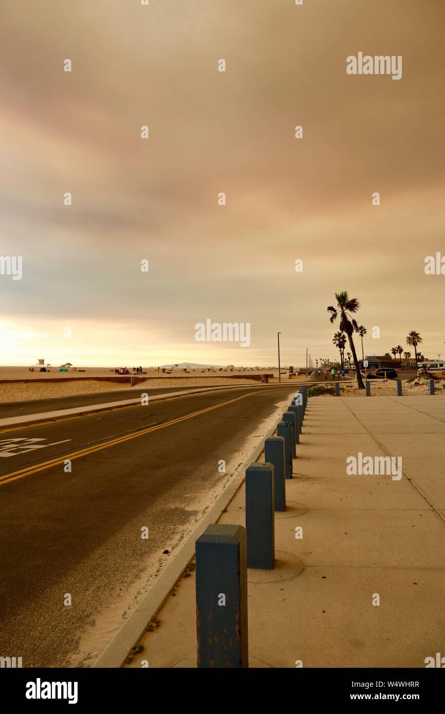Smoke fills the sky over Huntington Beach, Ca from the Holy Jim Canyon fire on August 9, 2018 Stock Photo