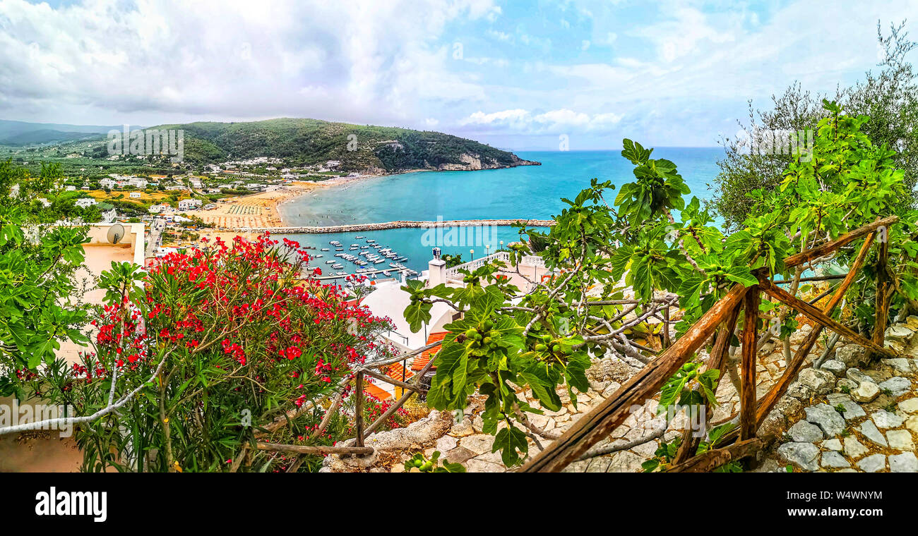 Mediterranean sea balcony italy hi-res stock photography and images - Alamy