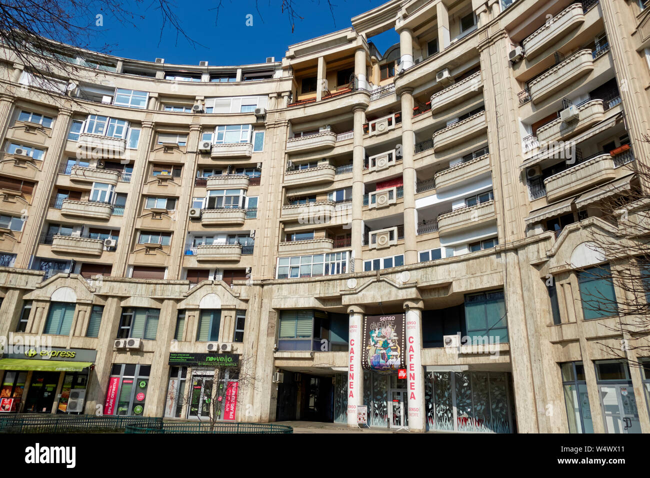 Up-market residential apartment block on Unirii Boulevard, Bucharest, Romania. Stock Photo
