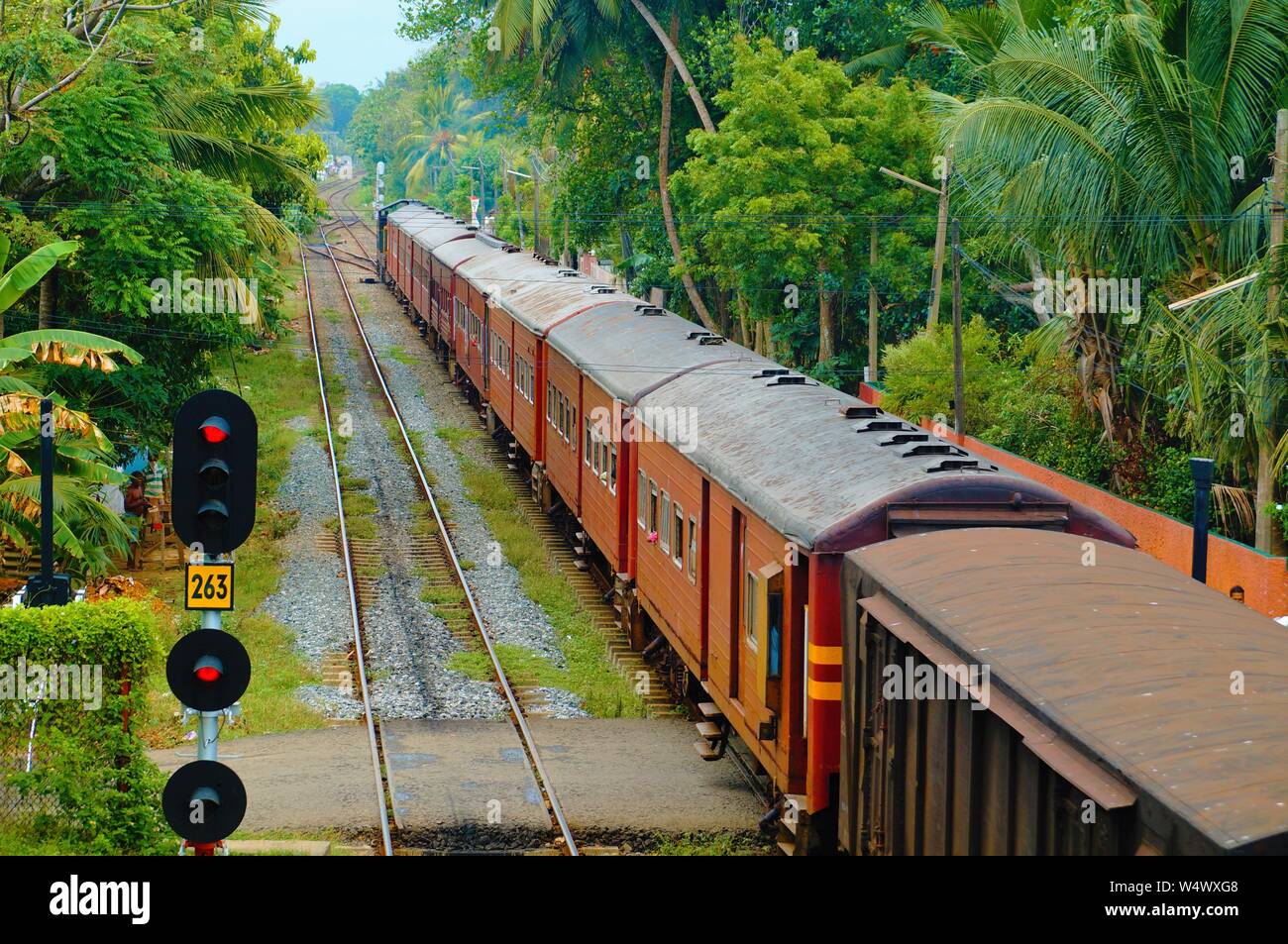 Sri Lanka Railway High Resolution Stock Photography and Images - Alamy