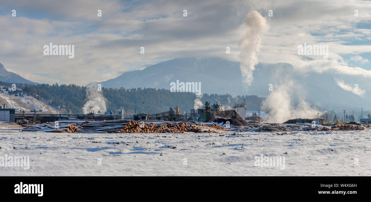 Golden town british columbia hires stock photography and images Alamy