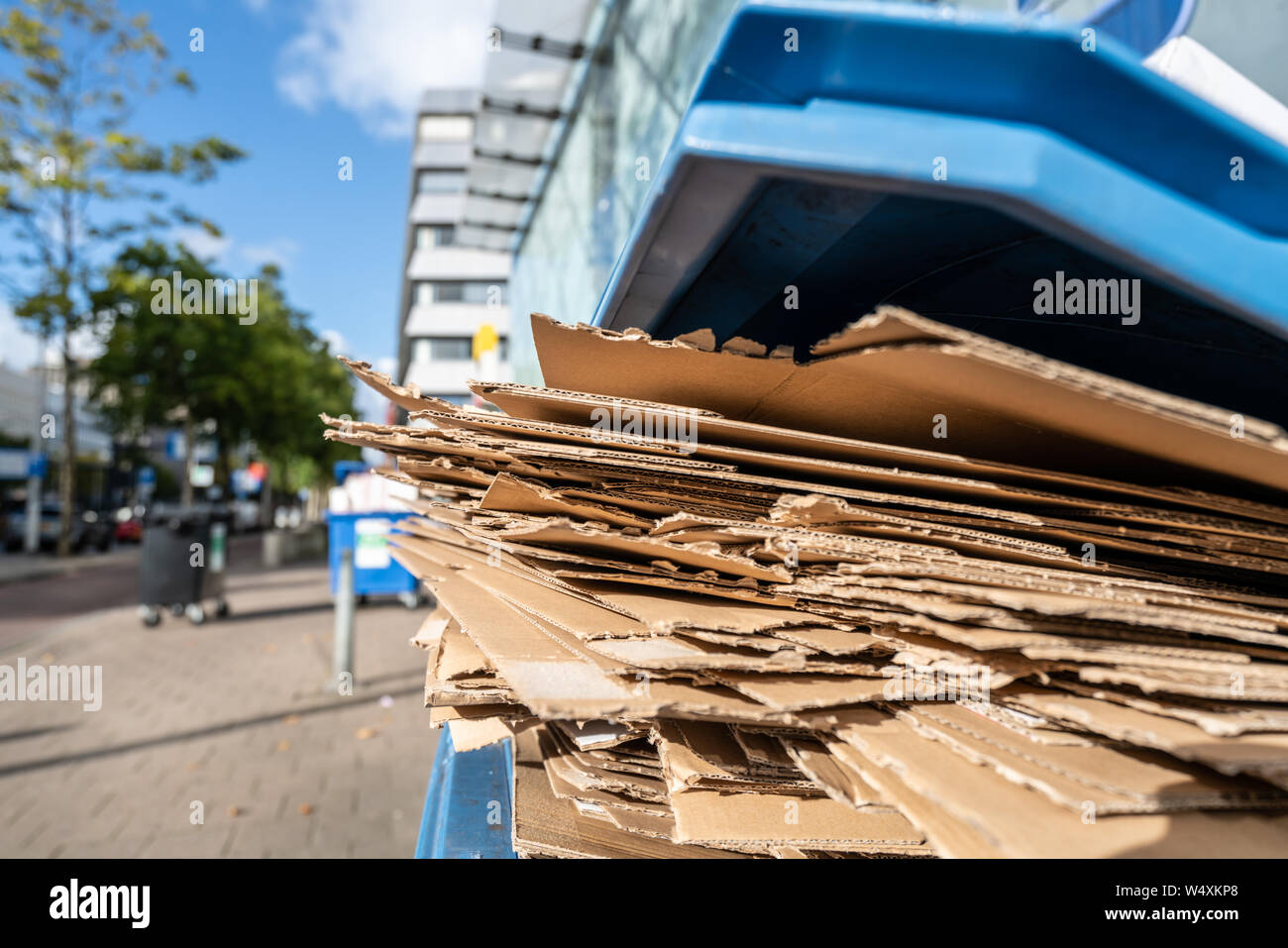 Flattened cardboard boxes hires stock photography and images Alamy