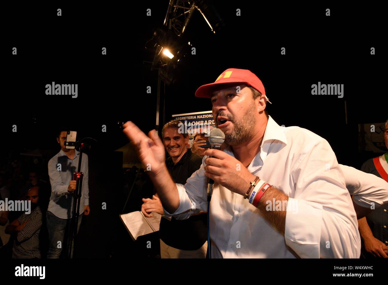 Foto Stefano Cavicchi/LaPresse25/07/2019 Golasecca/Va/Italia politica Ministro Matteo Salvini alla festa di Golasecca Nella Foto Matteo Salvini Foto Stefano Cavicchi/LaPresse July 25, 2019 Golasecca/Va/Italia news Matteo Salvini in Golasecca - Varese ItalyNella Foto Matteo Salvini Credit: LaPresse/Alamy Live News Stock Photo