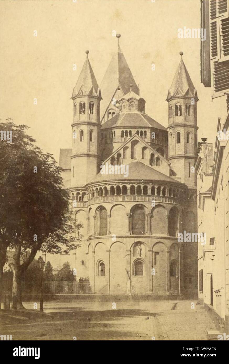 Creifelds, Theodor - Köln, St. Aposteln, Ostseite, um 1870. Stock Photo